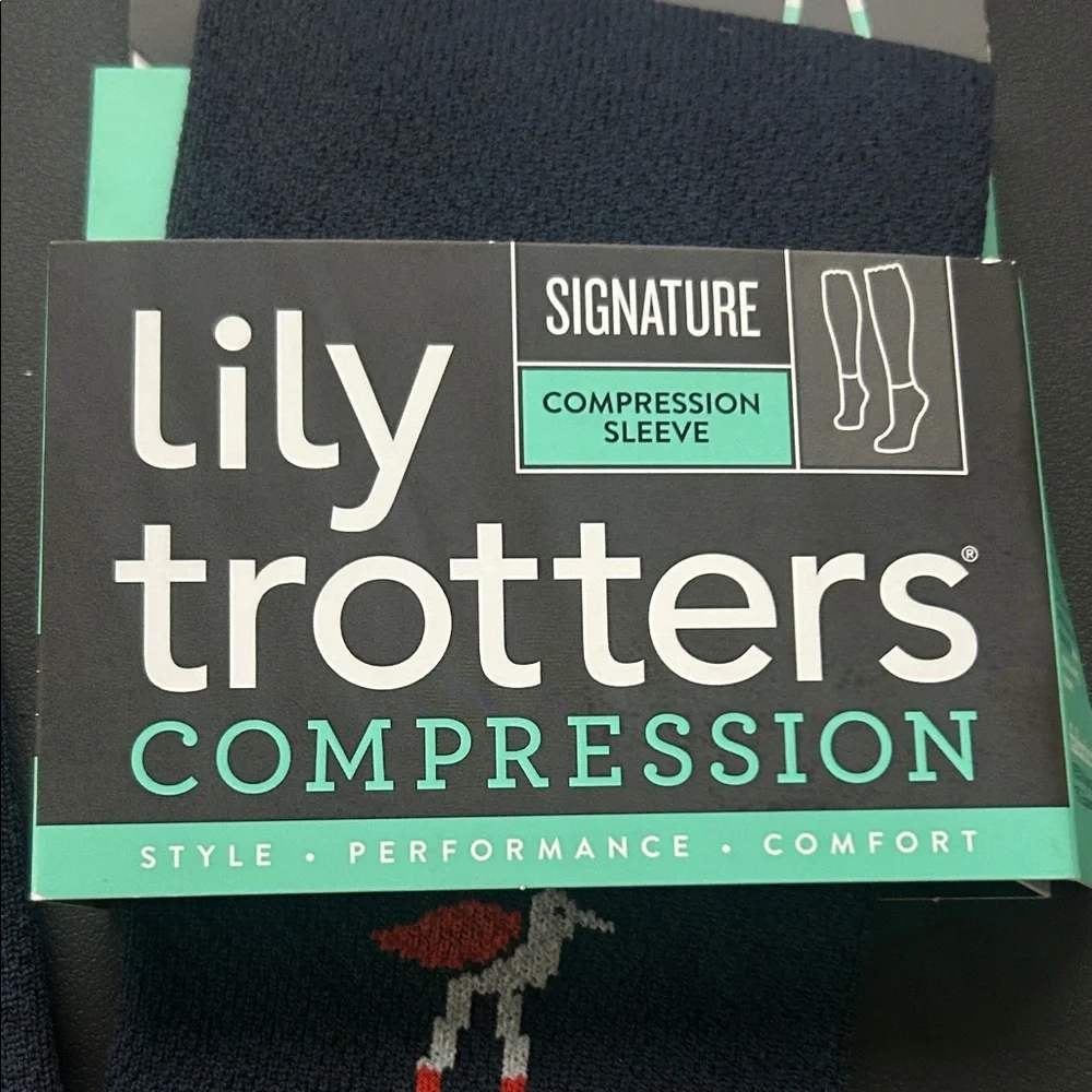 Lily Trotters Slate Grey Compression Sleeves 15-20 mmHG, Size L/XL🌿